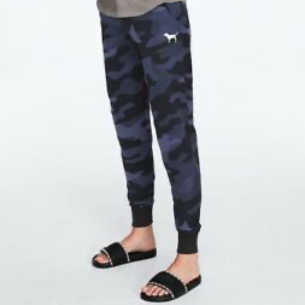 PINK high-waisted Blue Camo Joggers - Picture 9 of 14